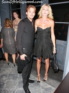 seanstewart_chantellkendall_sunofhollywood Either one of yous, or Botha yous needs to give me a Quarter Million Dollars !!