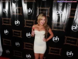 brittneypalmer_sunofhollywood_17