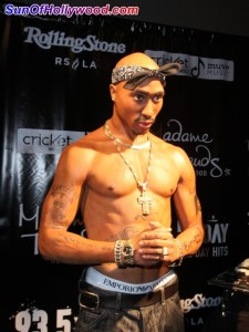 tupacshakur_madametussauds_birthday_hollywood_sunofhollywood_07 tupacshakur_madametussauds_birthday_hollywood_sunofhollywood_07